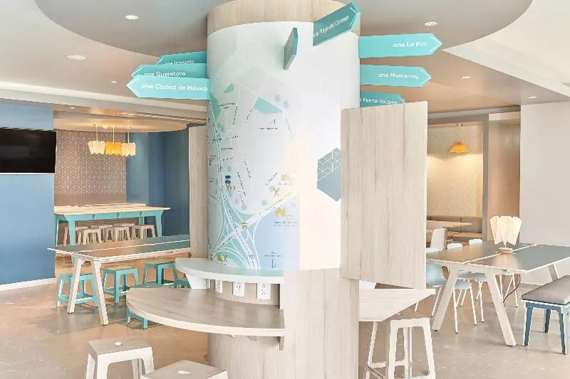 ホテル One Tijuana Otay