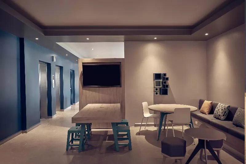 ホテル One Tijuana Otay