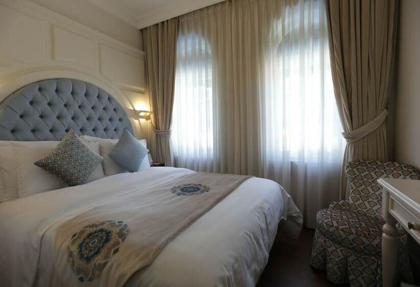 فندق Salbakos Herakleia Boutique