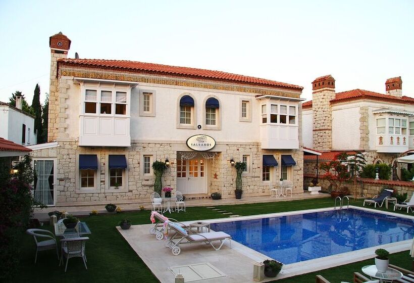 فندق Salbakos Herakleia Boutique