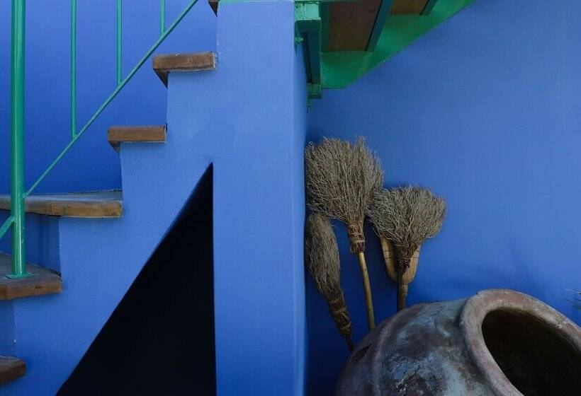 Отель To Konatzi Tis Marikas Tzai Tou Yianni