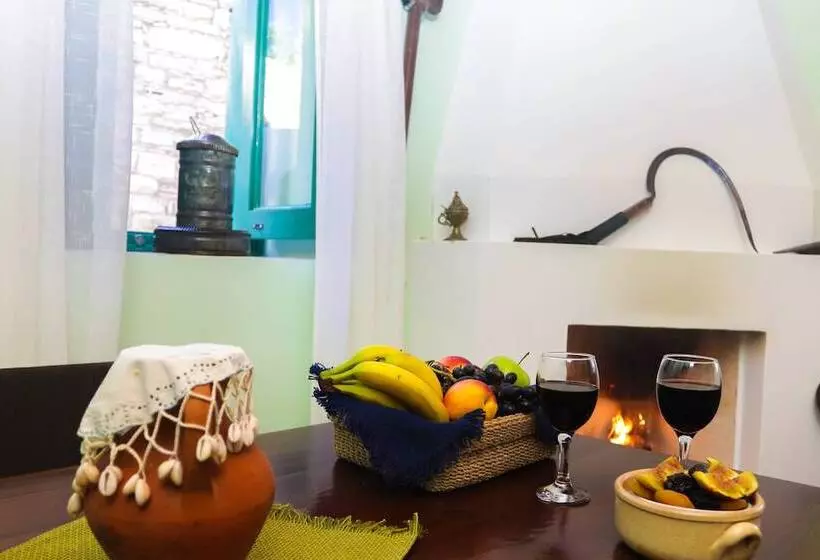 ホテル To Konatzi Tis Marikas Tzai Tou Yianni