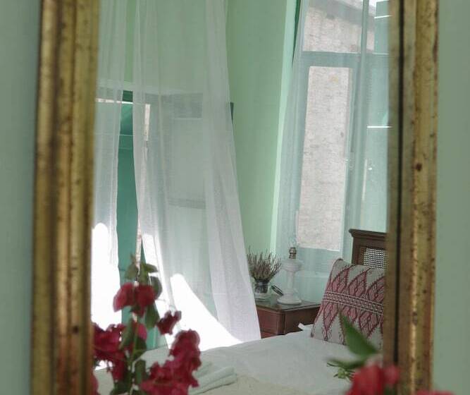 Отель To Konatzi Tis Marikas Tzai Tou Yianni