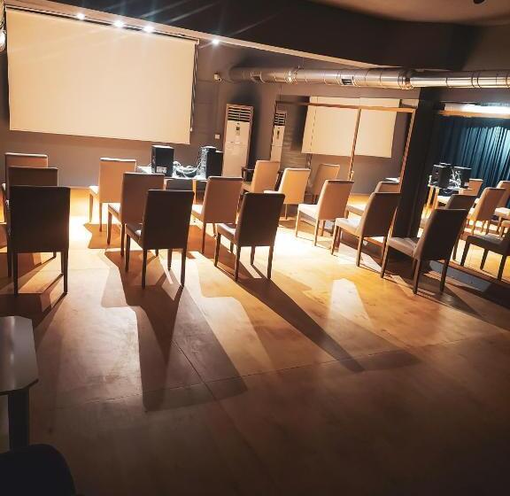 בית מלון כפרי Udi