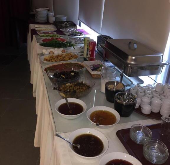 בית מלון כפרי Udi