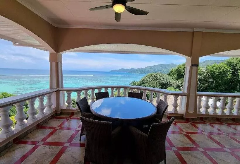 پانسیون Au Fond De Mer View