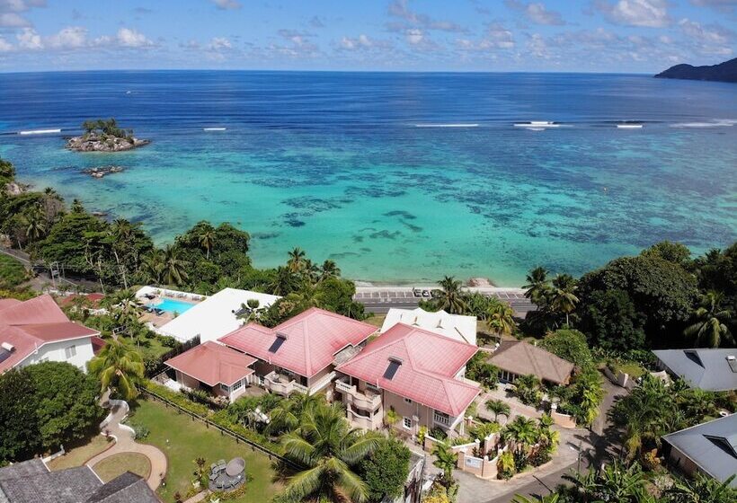 پانسیون Au Fond De Mer View