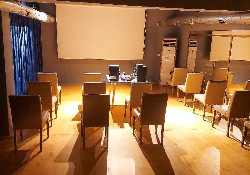 בית מלון כפרי Udi