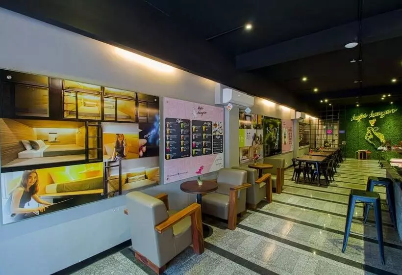 Retkeilymaja My Studio Hotel Juanda Airport Surabaya