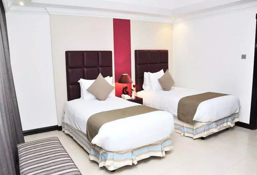 هتل Ewan Ajman Suites