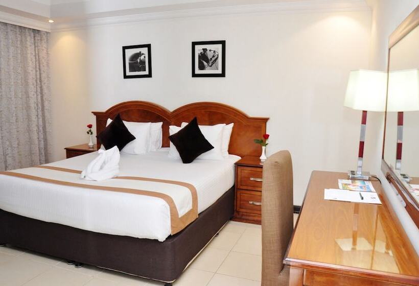 هتل Ewan Ajman Suites