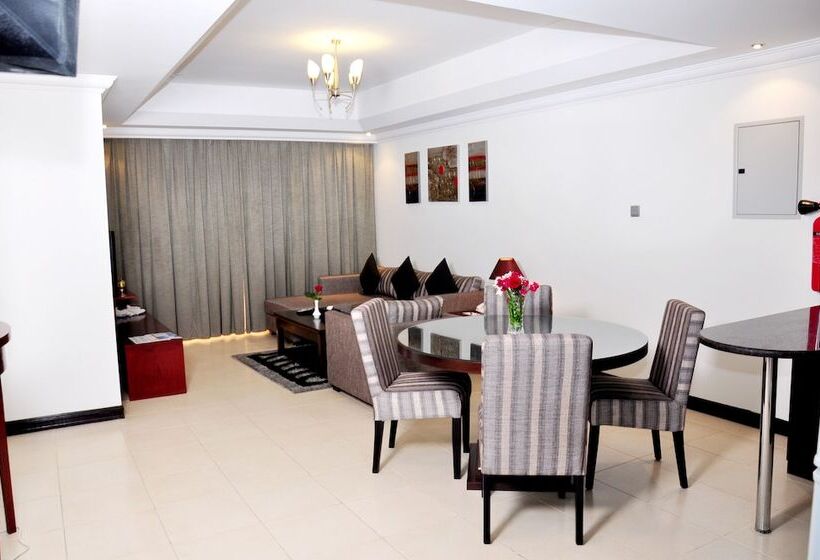 هتل Ewan Ajman Suites