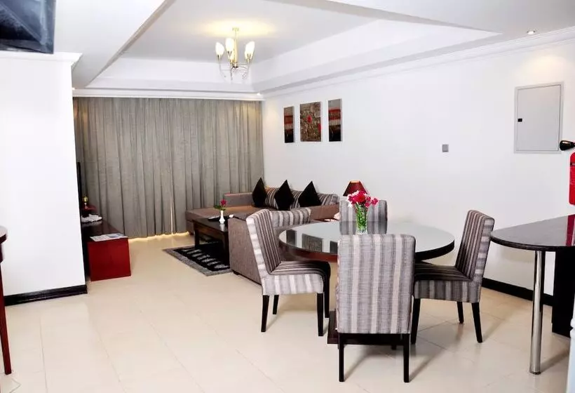 هتل Ewan Ajman Suites