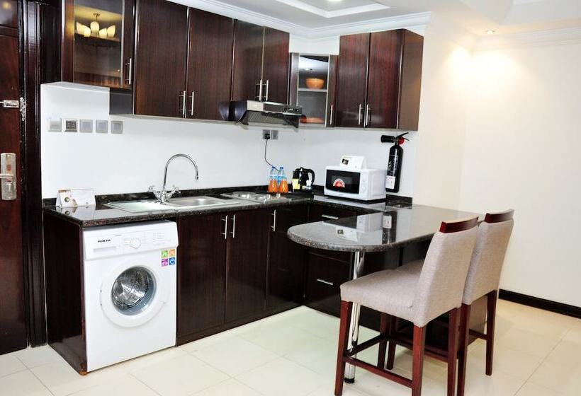 هتل Ewan Ajman Suites