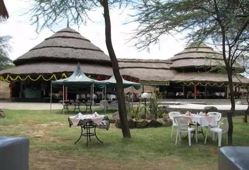 هتل Lake Bogoria Spa Resort