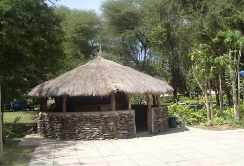 هتل Lake Bogoria Spa Resort