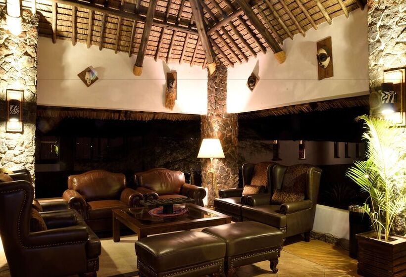 Отель Lake Manyara Kilima Moja Lodge