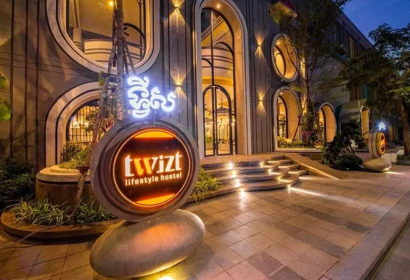 ホテル The Twizt   Lifestyle Hostel &