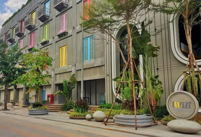 ホテル The Twizt   Lifestyle Hostel &