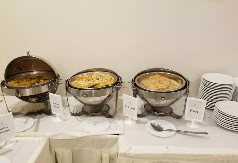 Zifan Hotel & Suites