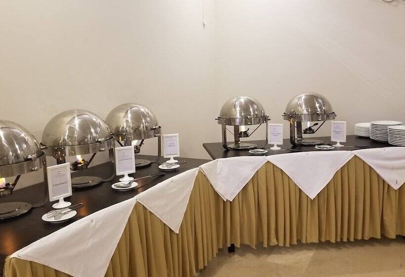 Zifan Hotel & Suites