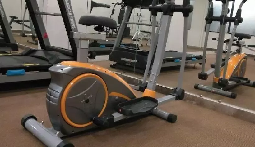 Zifan Hotel & Suites