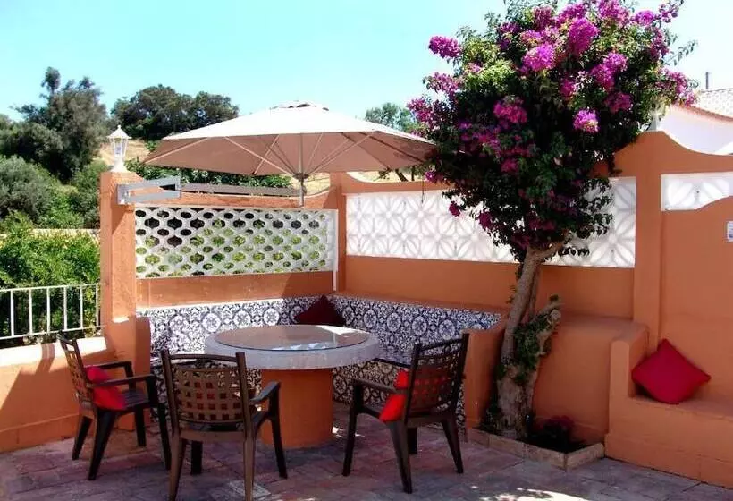 Oleandro Country Club