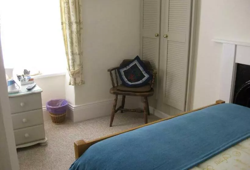 Pensió Acorns Guest House