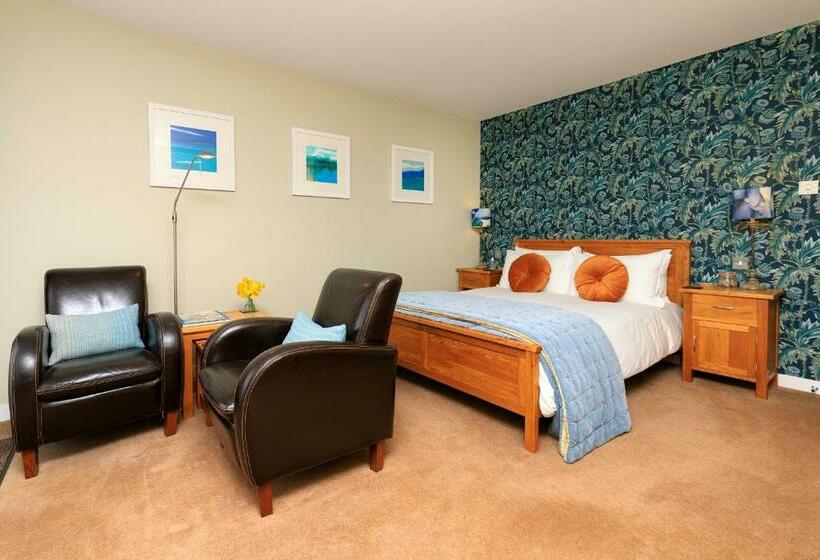 膳宿费 Broad Bay House