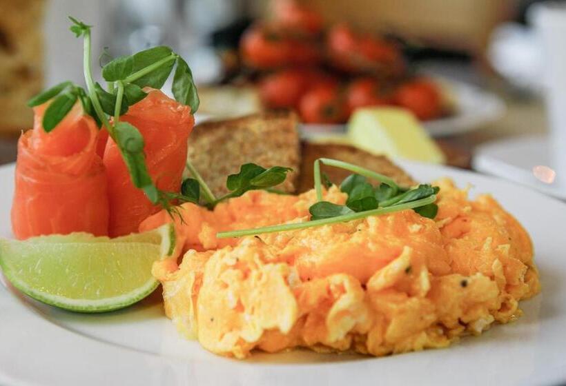 膳宿费 Broad Bay House