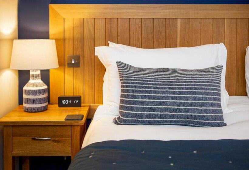 膳宿费 Broad Bay House