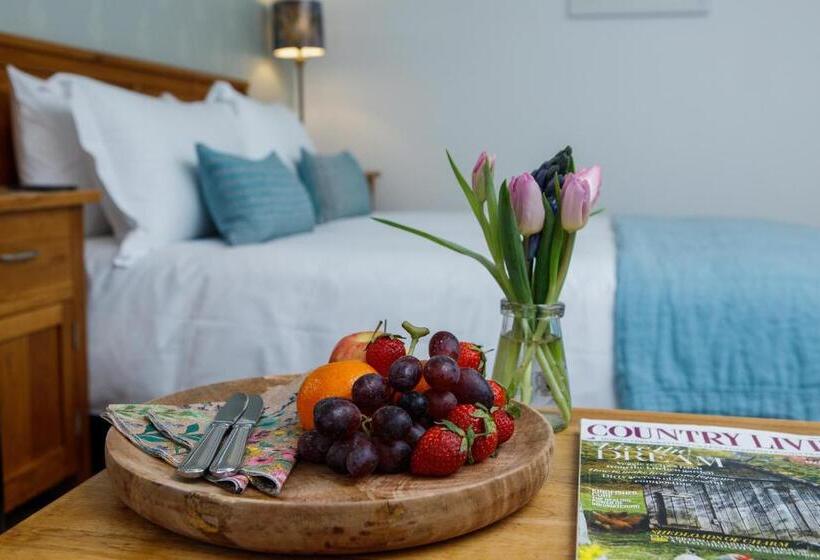 膳宿费 Broad Bay House