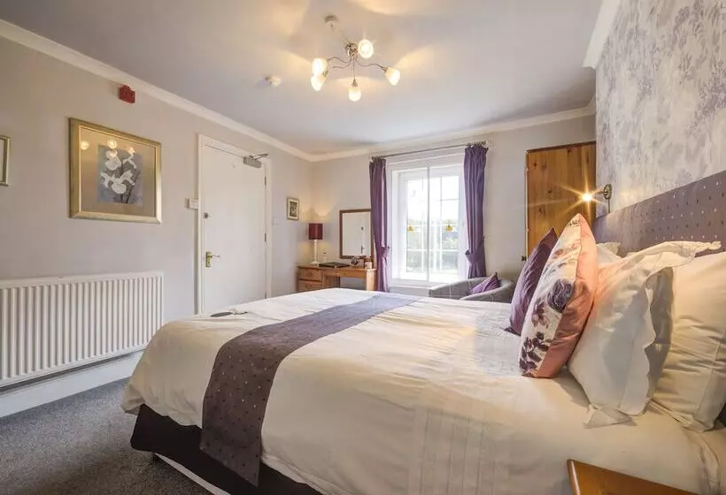 Pensió Edale House B&b