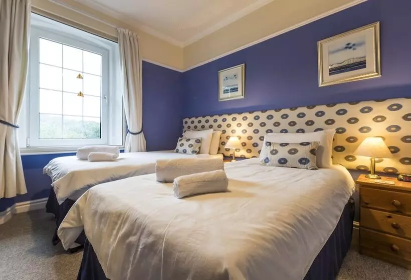 Pensió Edale House B&b