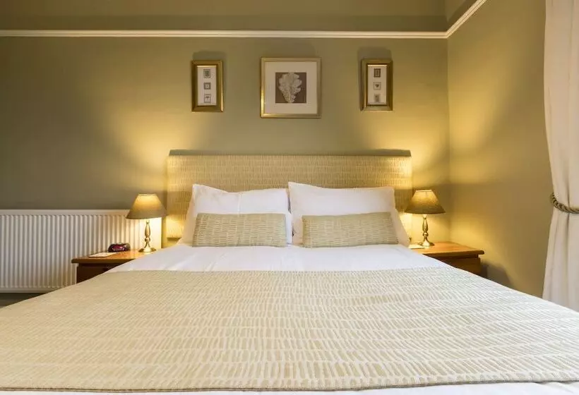 Pensió Edale House B&b