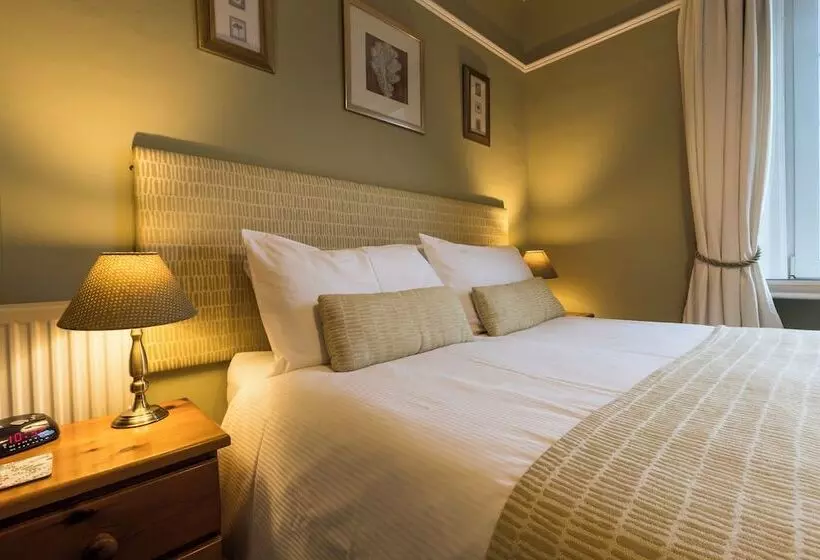 Pensió Edale House B&b