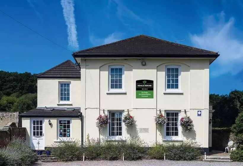 Pensió Edale House B&b