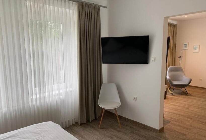 ペンション Eurode Live