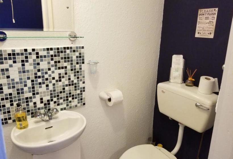 펜션 Glenan Lodge Self Catering