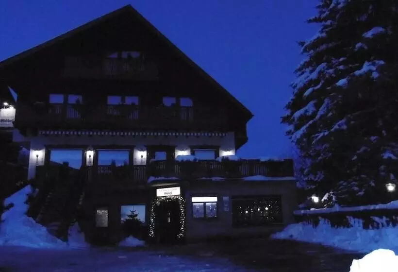 پانسیون Landgasthof Göbel