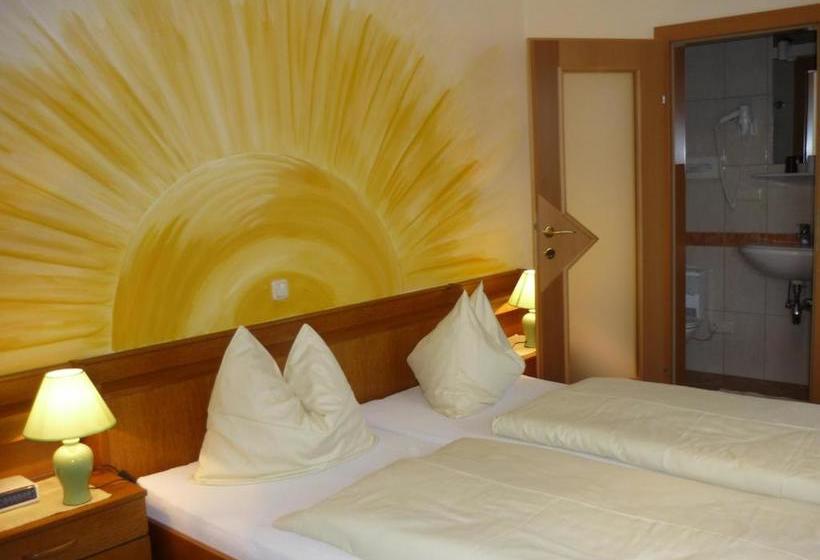 ペンション Landhaus Lassnig