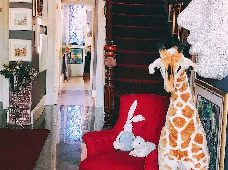 بنسيون Rose Lodge Guest House