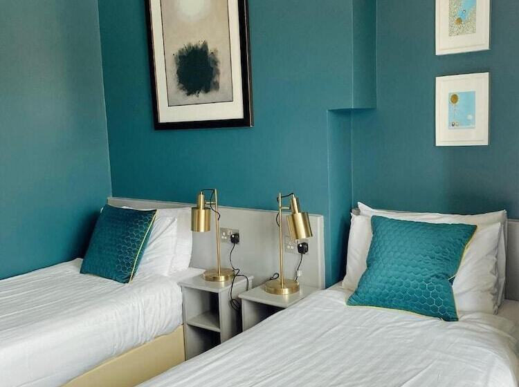 بنسيون Rose Lodge Guest House