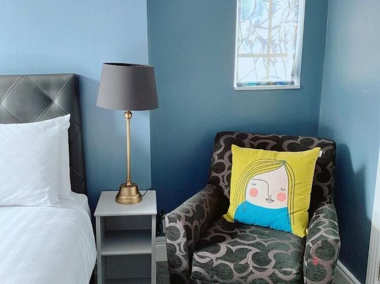 بنسيون Rose Lodge Guest House