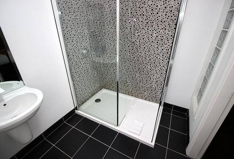 بنسيون Rose Lodge Guest House