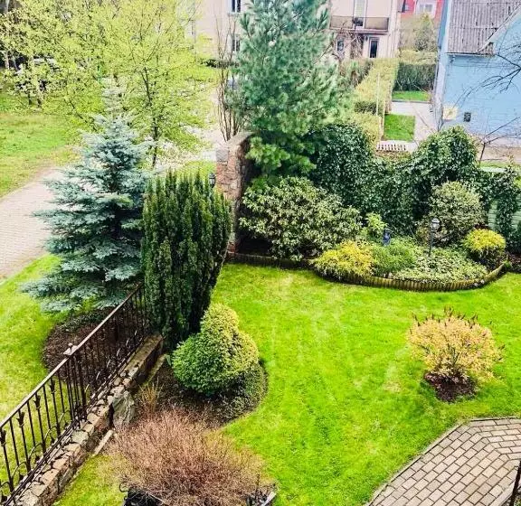 پانسیون Vila Florena Garden