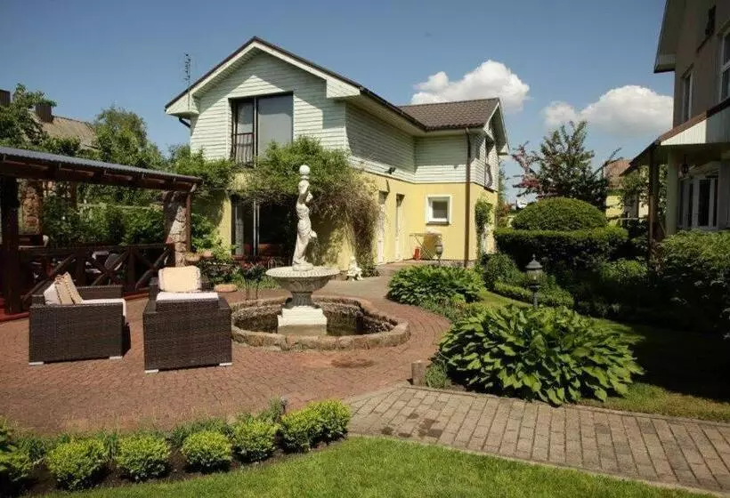 پانسیون Vila Florena Garden