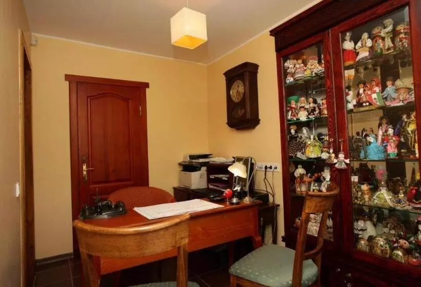 پانسیون Vila Florena Garden