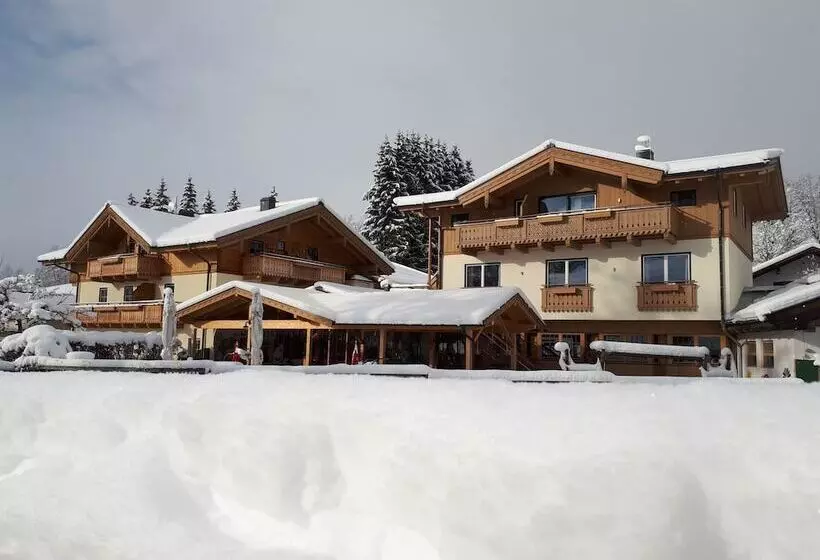 ユースホステル Sonnenlicht Maria Alm