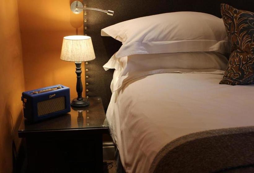 فندق صغير The Red Lion Inn